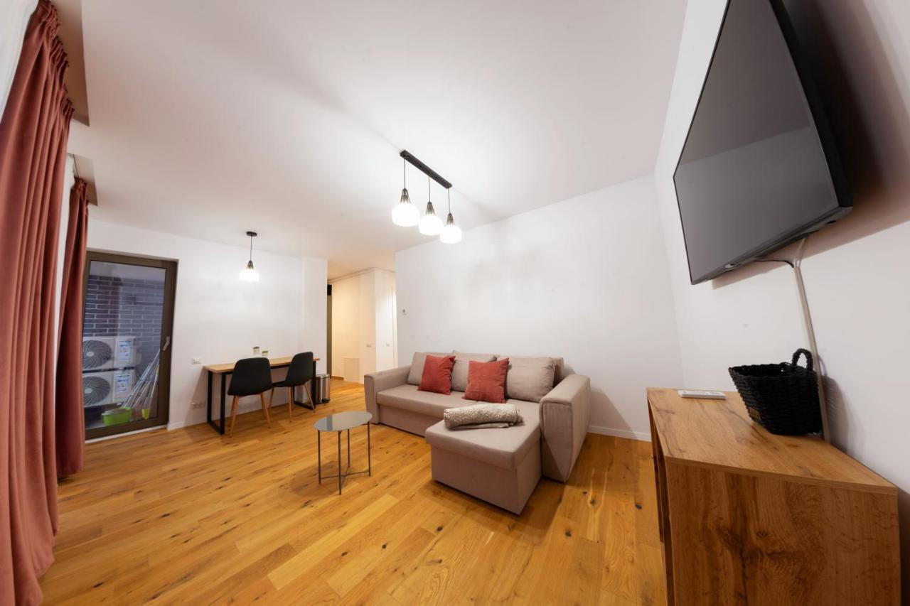 Citadela North 1Br Apartment W Security And Self Check In Bucarest Esterno foto