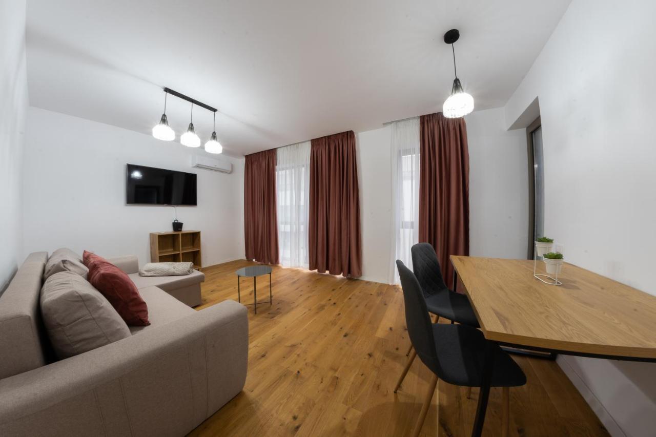 Citadela North 1Br Apartment W Security And Self Check In Bucarest Esterno foto